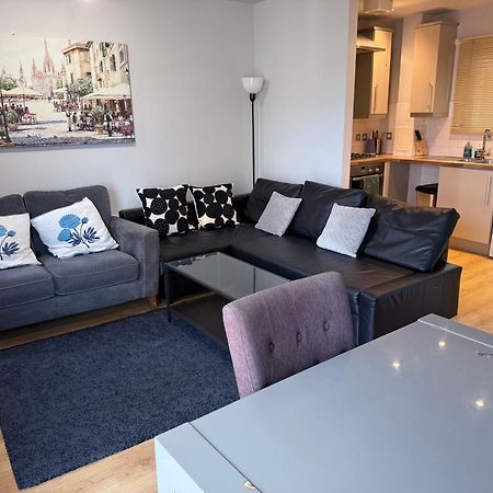 London Luxury Holiday Home B 외부 사진