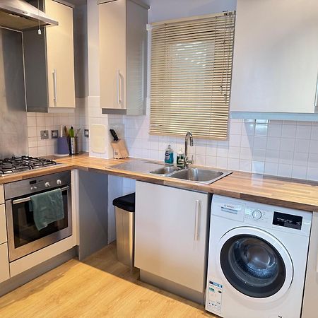London Luxury Holiday Home B 외부 사진