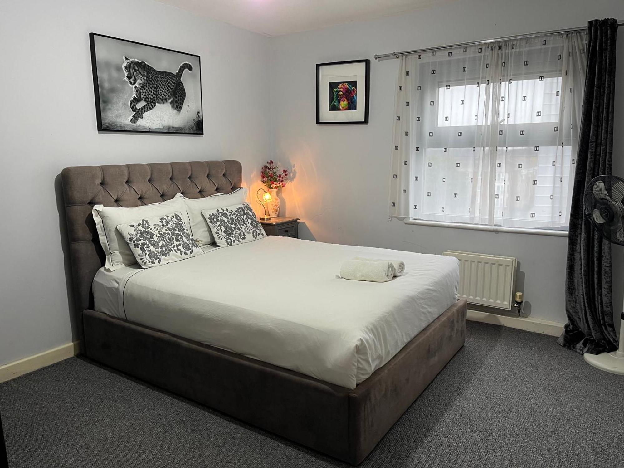 London Luxury Holiday Home B 외부 사진
