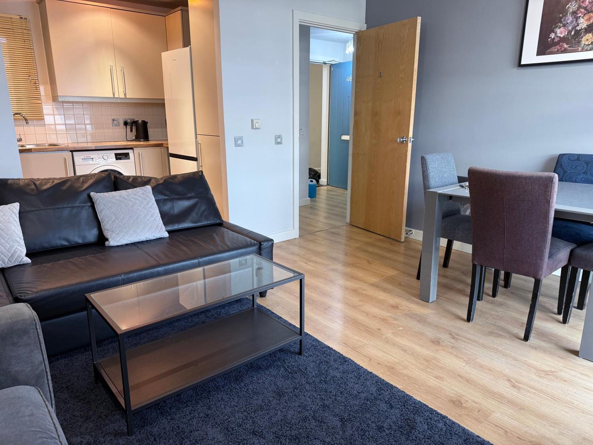 London Luxury Holiday Home B 객실 사진
