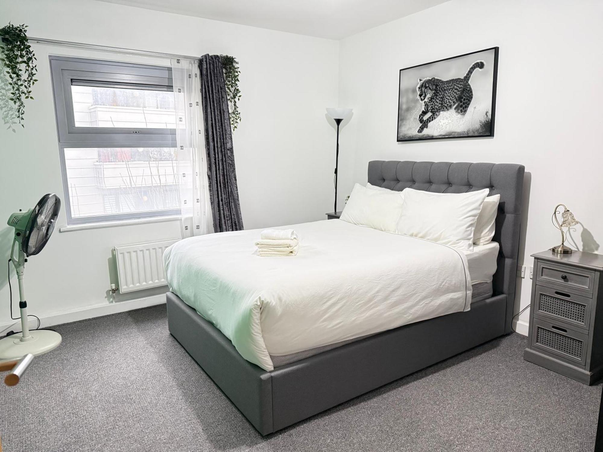 London Luxury Holiday Home B 외부 사진